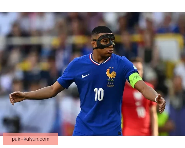 欧洲杯预选赛法国队状态回暖，近期表现稳健引人瞩目